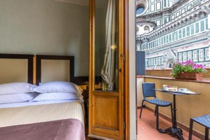 Hotel Duomo Firenze - image 10