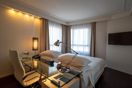 Hilton Florence Metropole - image 6