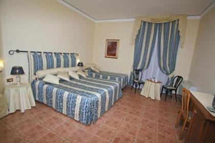 Hotel Alinari - image 12