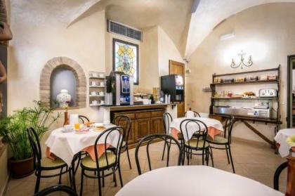 Hotel Collodi Firenze - image 11