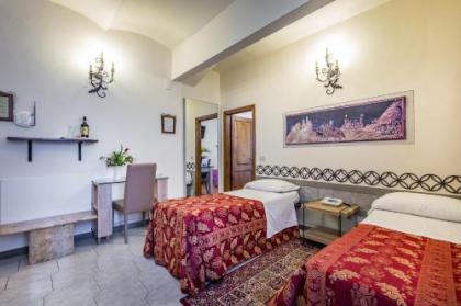 Hotel Collodi Firenze - image 14