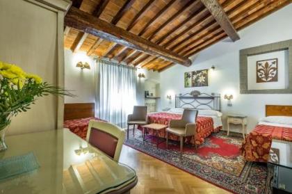 Hotel Collodi Firenze - image 9