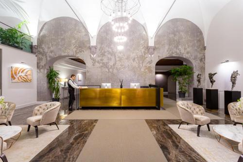 Hotel Bretagna Heritage - Alfieri Collezione - image 2