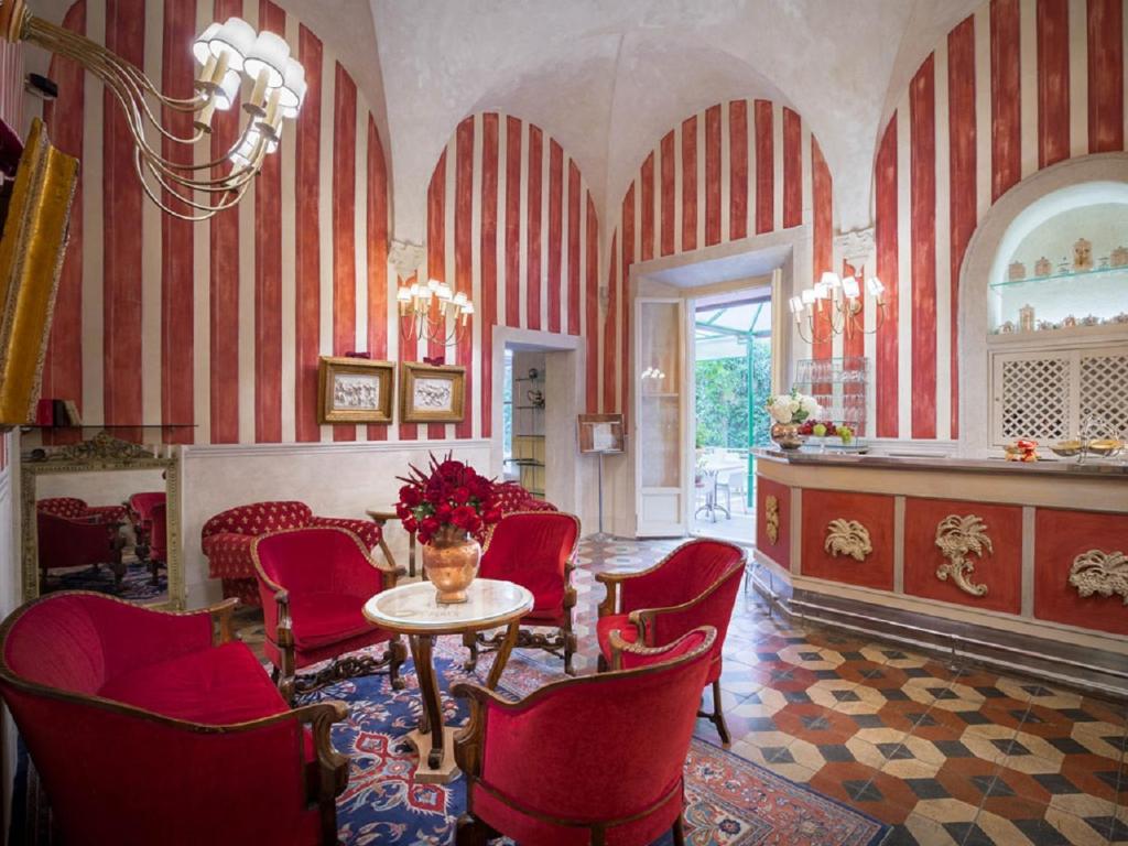 Hotel Palazzo dal Borgo - image 7