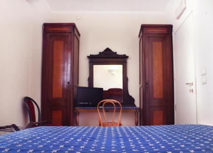 Hotel Azzi - image 11