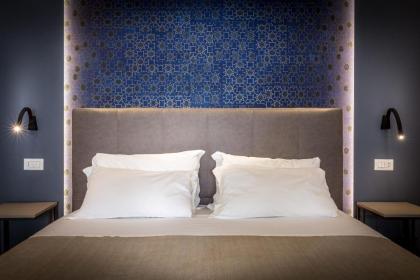 Blu Notte Guest House - image 5