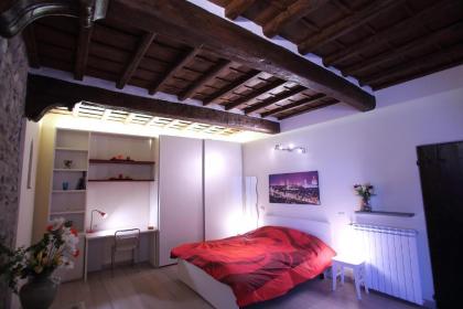 Visit Florentia Apartment - image 16