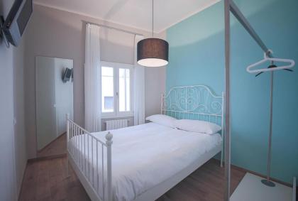 Apartments Florence - Pinzochere White 