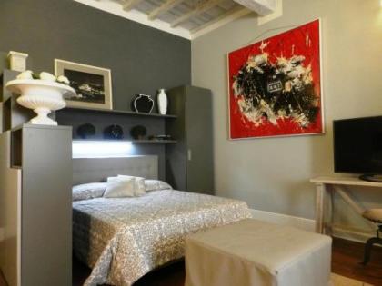 Santo Spirito Studio Flat - image 1