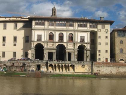 Florence old town apartment - image 18