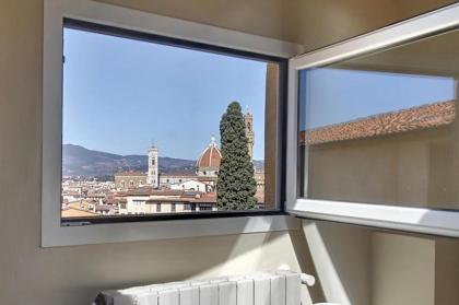 Florence view apartment - image 9