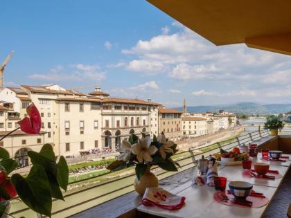 Ponte Vecchio Terrace - image 16