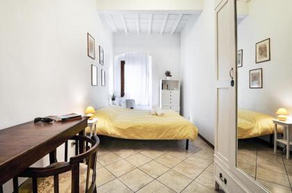 Castellani Apartment - image 1