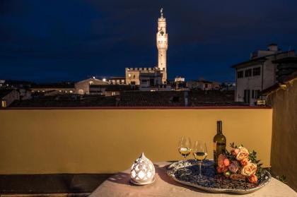 Casa di Dante-Roof Terrace - image 9