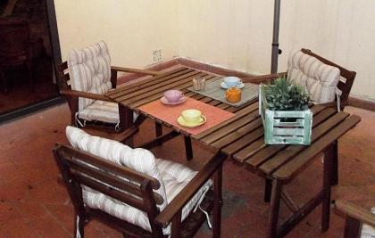 Guelfa Patio Apartment - image 12