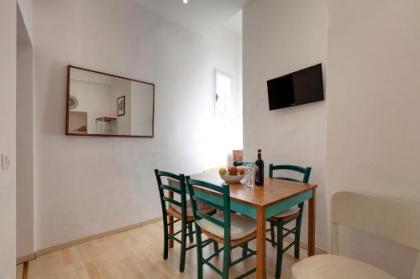 Faenza Apartment - image 19