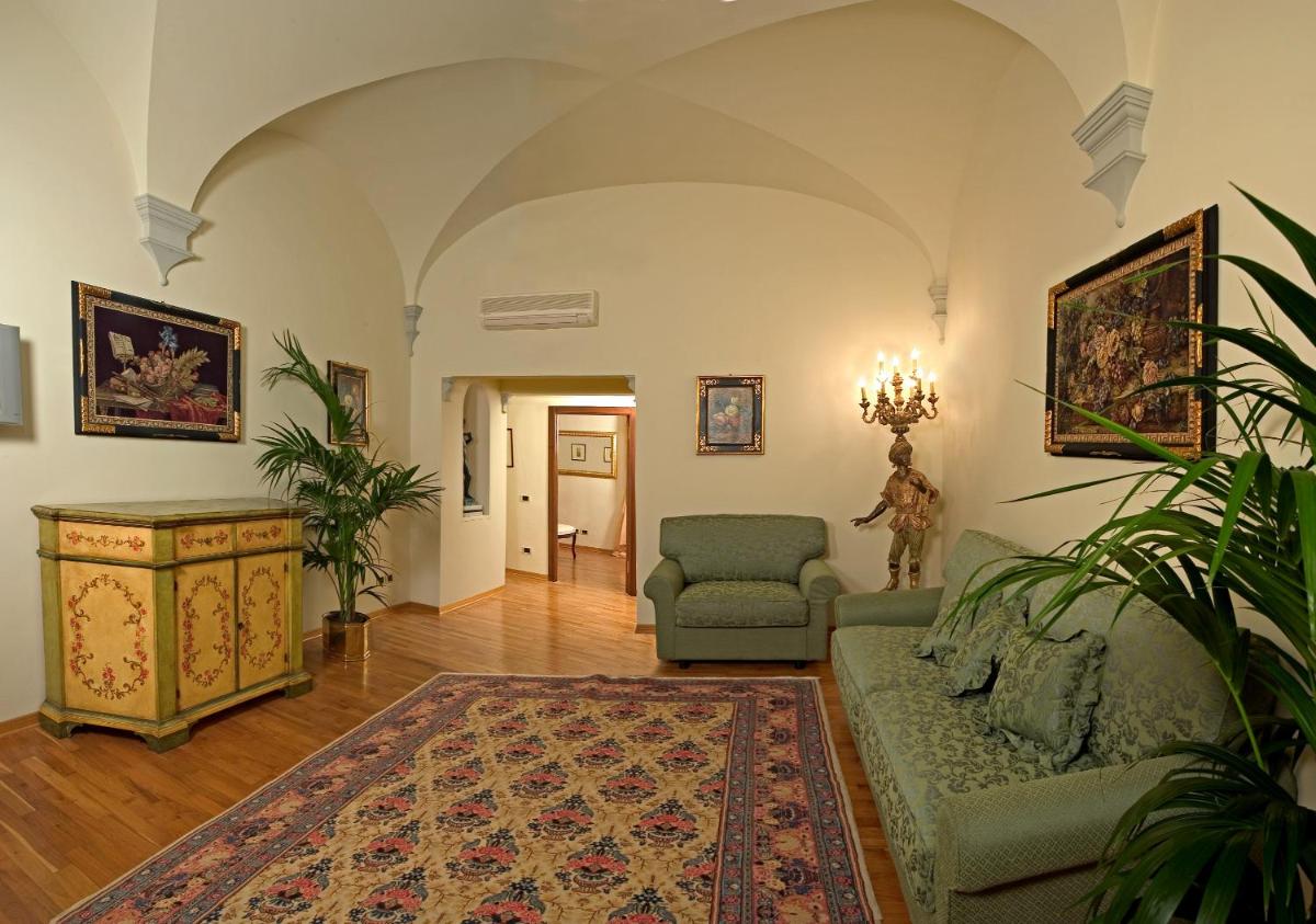 Michelangiolo Penthouse - image 6