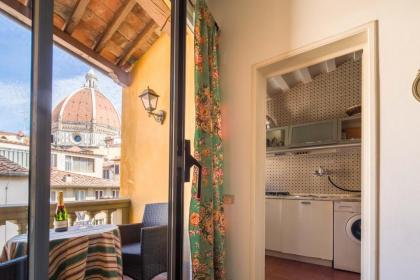 Typical Florentine Apartment - image 18