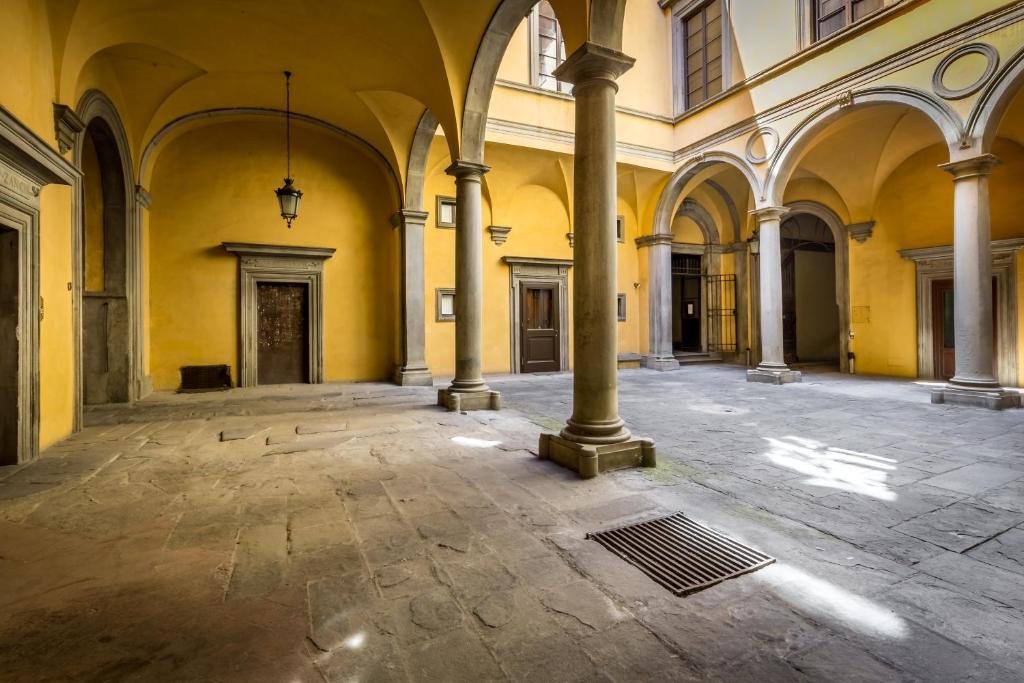 Palazzo Ridolfi - Residenza d'Epoca - image 4