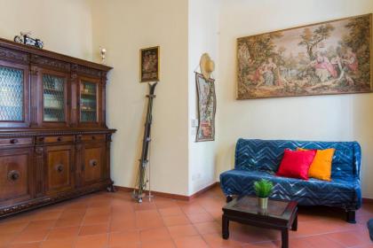 Florence Ariento Romantic Apartment - image 20