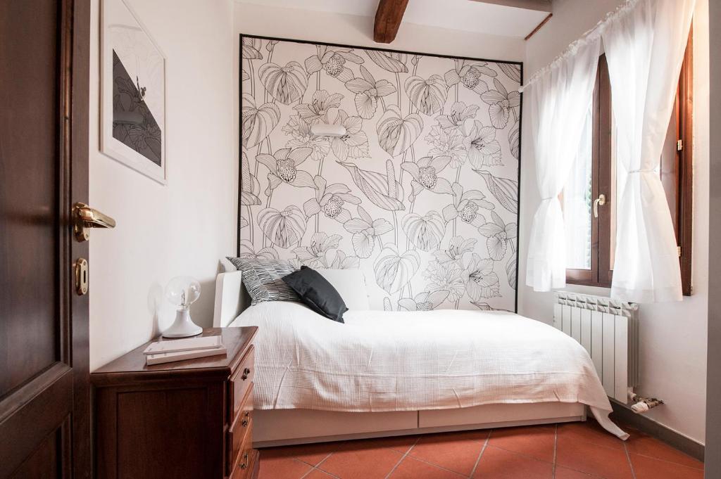 Borgo Pinti Apartment - image 5