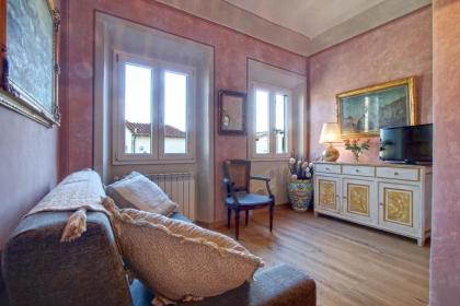 Romantic apartment in the heart of Florence - image 15