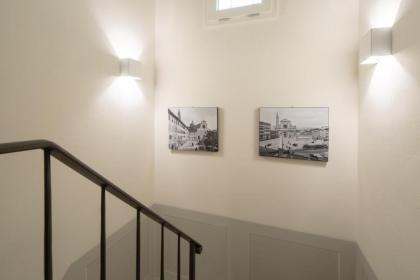 Carapelli Apartments - image 10