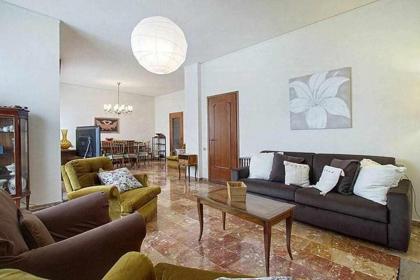 Frati Bigi With Two Bedrooms And Parking - image 10