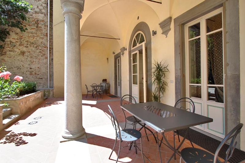 Piazza Dei Ciompi With Private Garden - image 5