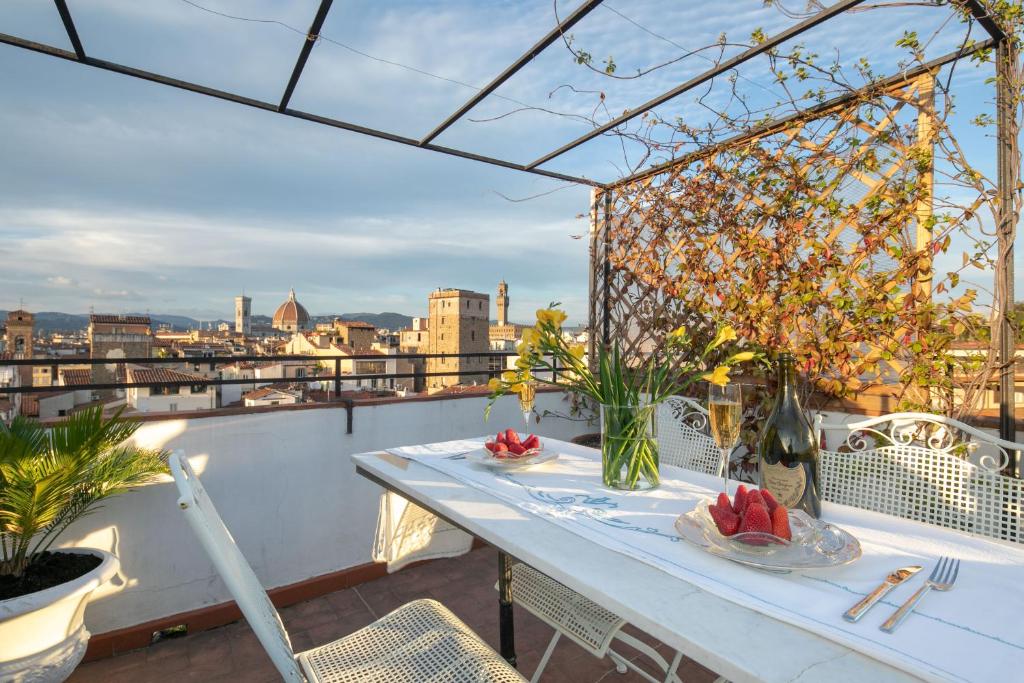 Pitti Luxury Terrace - image 6