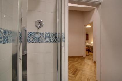 Piazza Mentana Apartment - image 12