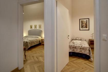 Piazza Mentana Apartment - image 8