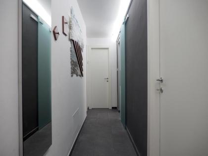 Pitti Apartment - image 16