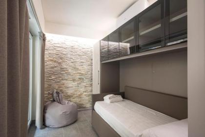 Pitti Apartment - image 9