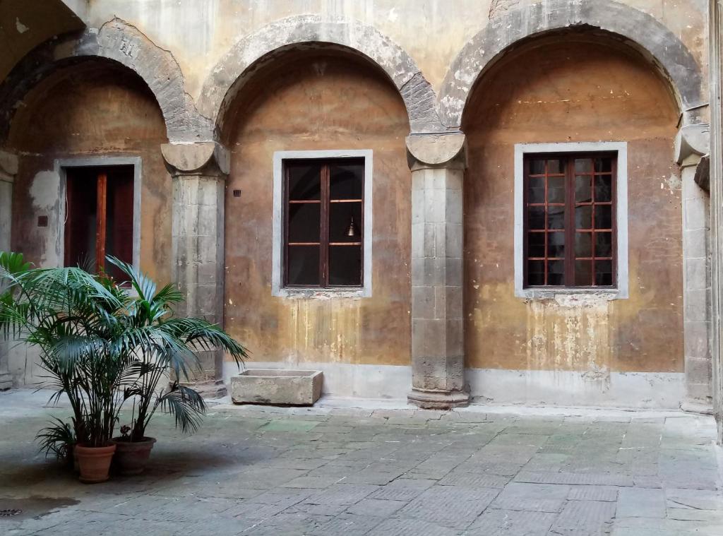 Palazzo Larioni dei Bardi - image 3