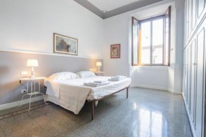 Santa Maria Novella 4 bedrooms - image 7