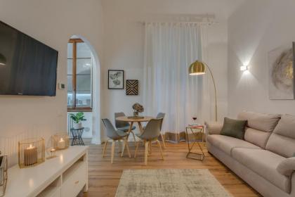 Apartments Florence - Terme Chic - image 10