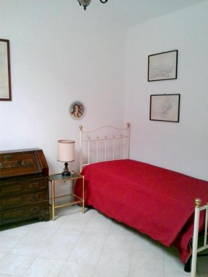 One bedroom appartement with wifi at Firenze - image 9