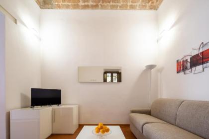 Lian Home in Florence - image 13