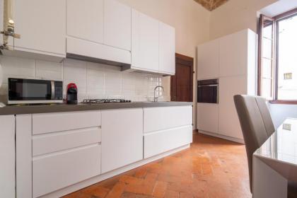 Lian Home in Florence - image 19