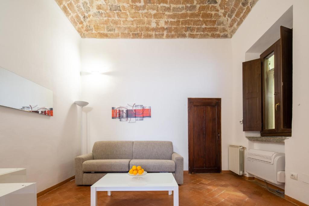 Lian Home in Florence - image 2