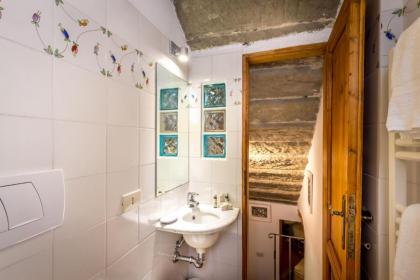 Pignone Apartment - image 10