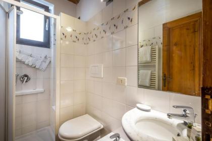 Pignone Apartment - image 11