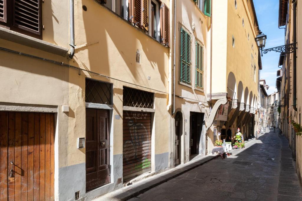 Ponte Vecchio - Flo Apartments - image 2