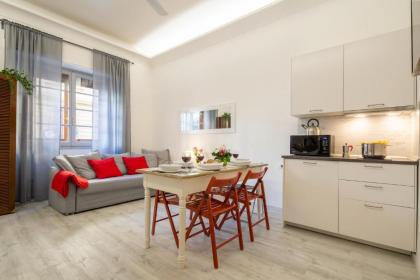 Central Station Apartment - image 1