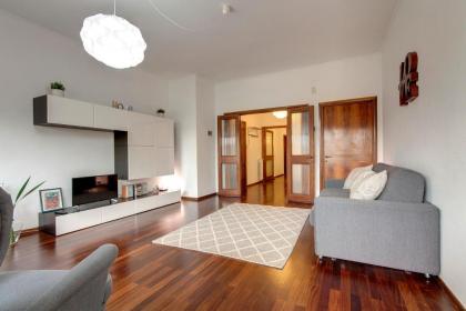 Mamo Florence - Lungarno Apartment - image 1