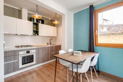 Santa Croce Flat - Modern Apartment - image 2