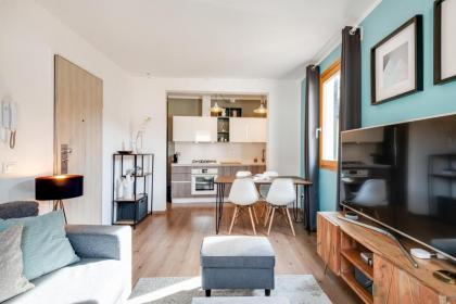 Santa Croce Flat - Modern Apartment - image 6