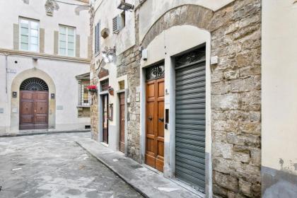 Parioncino Central and Cozy Apartment - image 14