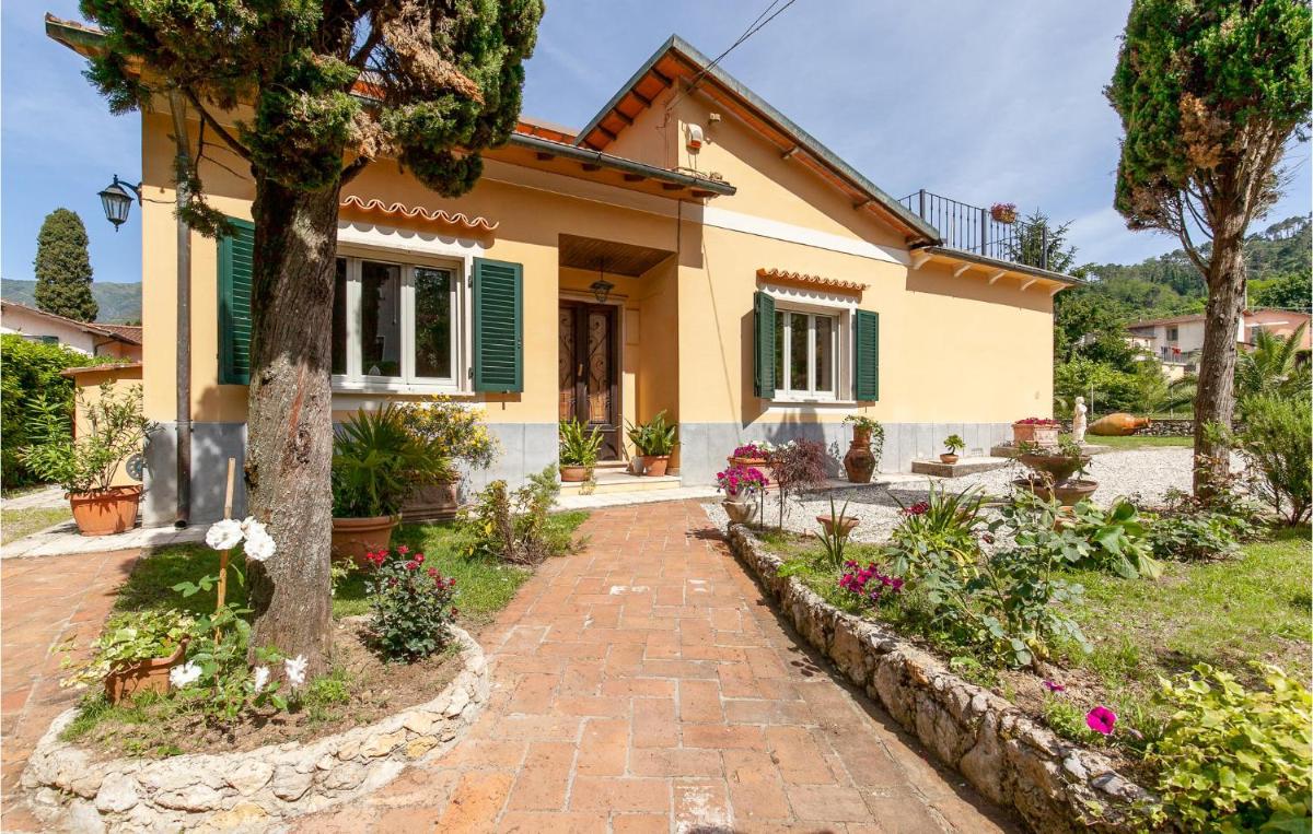 Nice Home In Camaiore With 3 Bedrooms And Wifi - main image